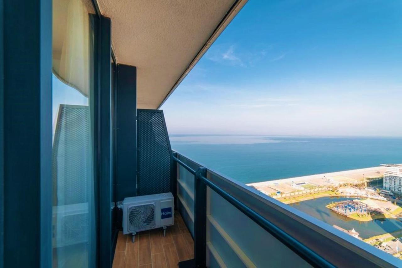 Orbi City Batumi With Sea View Exterior photo
