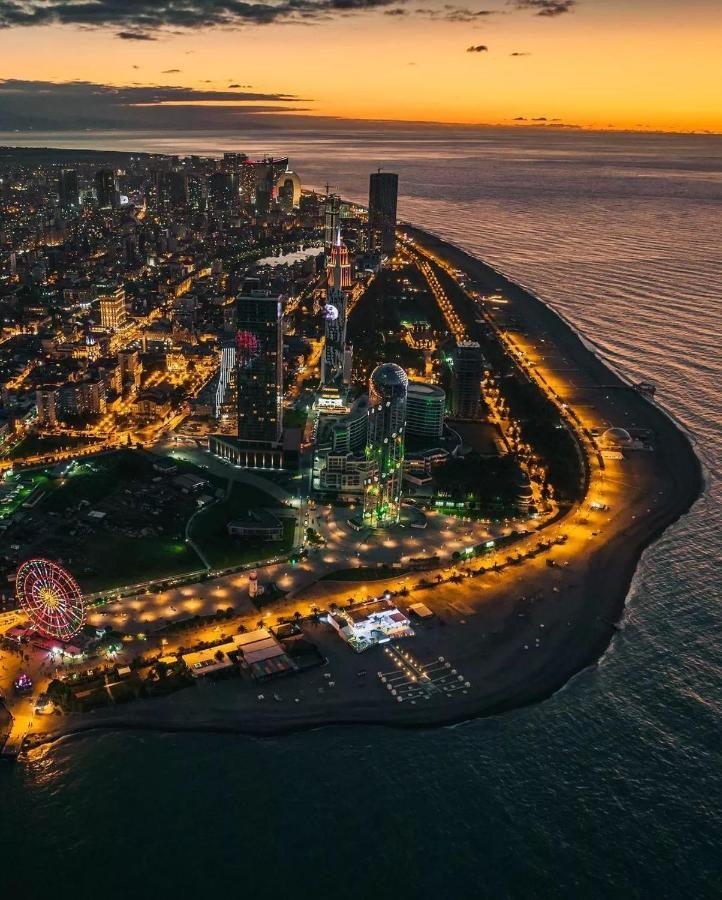 Orbi City Batumi With Sea View Exterior photo
